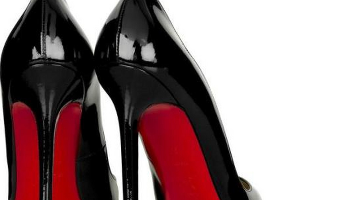 Londyńskie Muzeum Designu przeżywa prawdziwe oblężenie, wszystko za sprawą retrospekcyjnej wystawy Christiana Louboutin. Od dnia otwarcia wystawy, 1 maja, wystawa przyciągnęła ponad 38 tys. zwiedzających, średnio ogląda ją 910 zwiedzających dziennie.