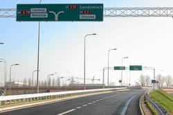 Trasa S2 w Warszawie: Obwodnica gotowa, ale nie dla kierowców