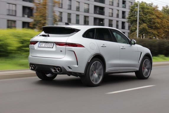 Jaguar F-Pace SVR (2021)