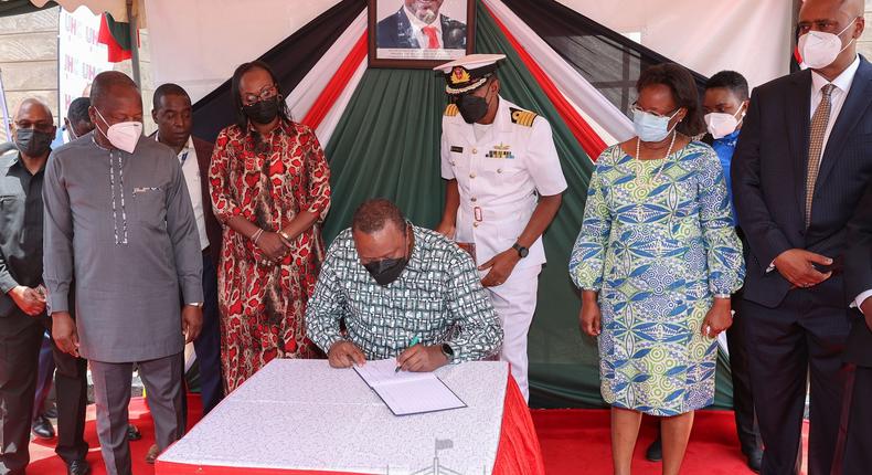 President Uhuru Kenyatta opens new Mama Margaret Kenyatta Hospital 
