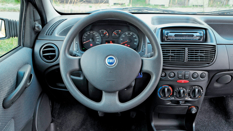 Fiat Punto II (1999-2012) – 2004 r. za 5000 zł