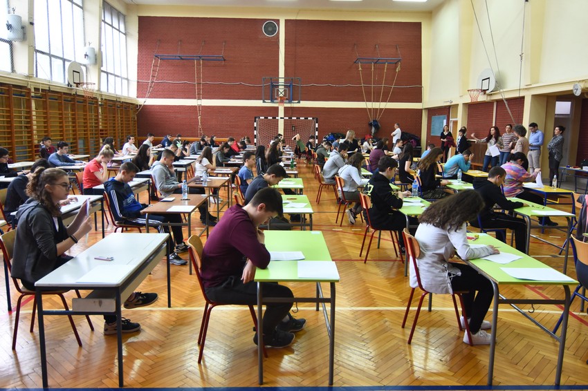 Prvo pilotiranje državne mature obeležiće ovu nedelju u 101 školi širom Srbije