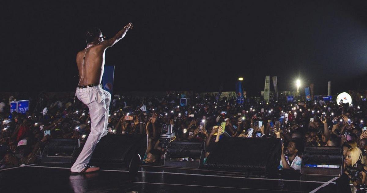 Wizkid Set For Lagos 'Vibes On The Beach' Concert After Cancelled Gigs In  Accra & Abidjan 