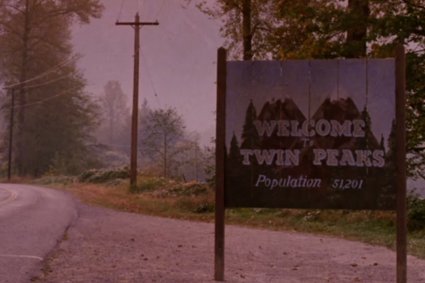 "Miasteczko Twin Peaks" wraca po 25 latach. Wszystko, co warto wiedzieć o serialu