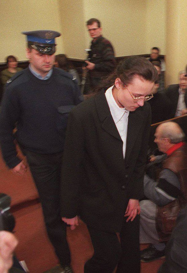 Monika Osińska w trakcie swojego procesu, Warszawa, 20 marca 1998 r.