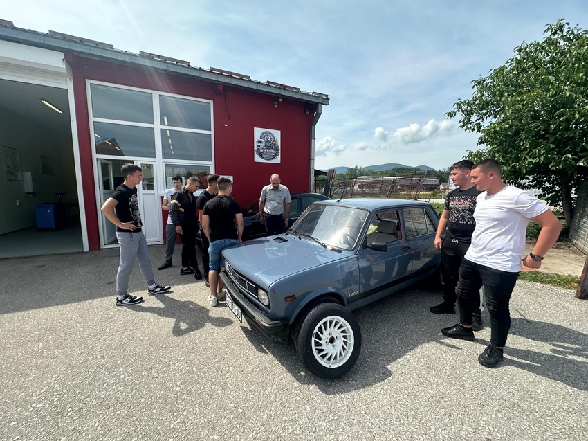 Zoran Mišić profesor mašinske struke predmeta iz Čačka