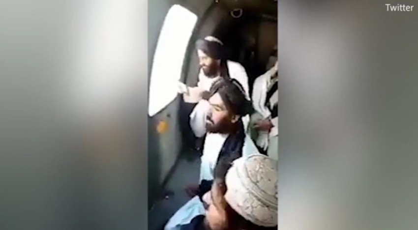 Talibani lete helikopterom