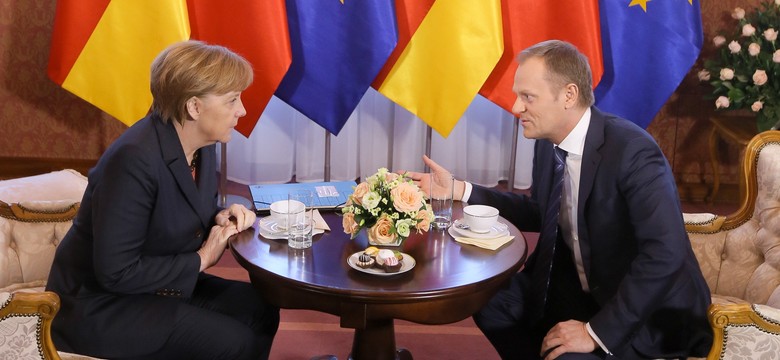 Tusk i Merkel zgodni w sprawie Ukrainy. RELACJA na ŻYWO