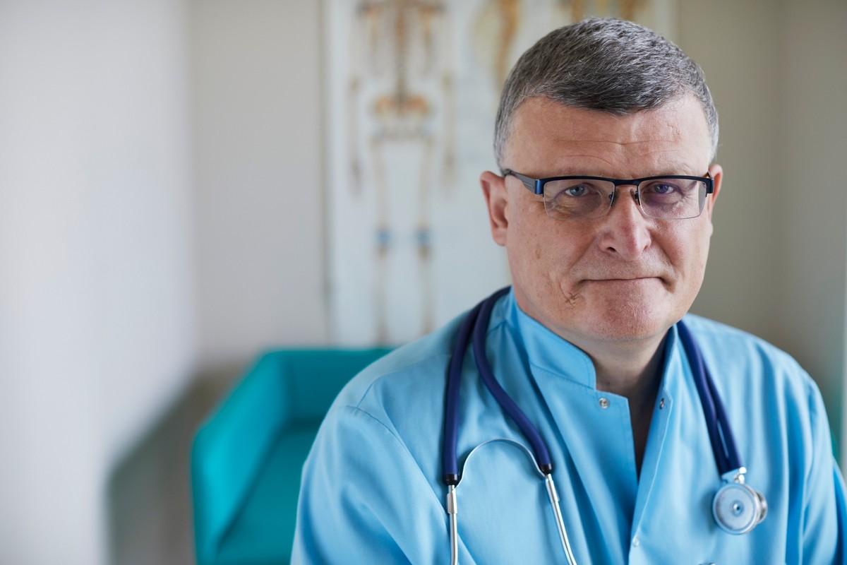 Dr Paweł Grzesiowski