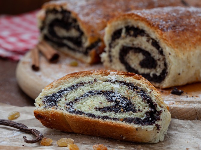 Starinski recept za domaću štrudlu – mekana i sočna kao iz bakine kuhinje