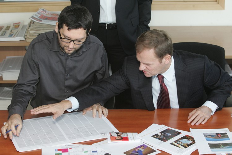 Donald Tusk przedstawia swoją wizję jutrzejszego wydania