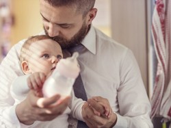 Lepszy wymiar ojcostwa? Nowy trend wśród polskich tatusiów