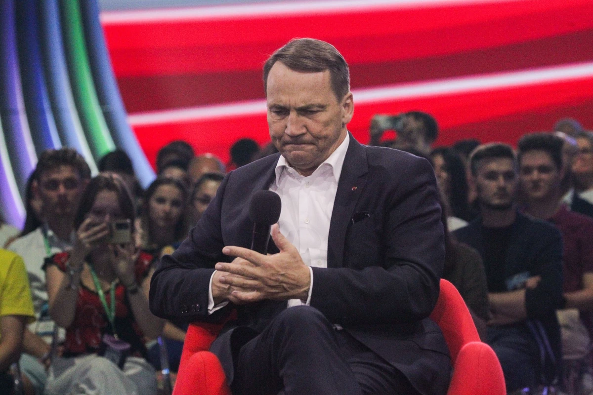  Sikorski o Ukrainie: Możemy albo zajmować się przeszłością, albo budować wspólną przyszłość