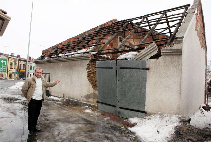 Absurd. Przez to rondo mam pół garażu!