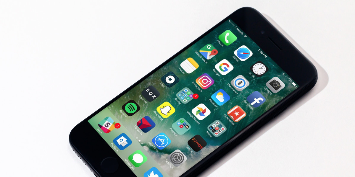 The first 7 apps you should download for your new iPhone 7