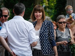 'To ubranie na pidżama party, a nie na ślub'. Grażyna Wolszczak zrugana przez fanów. FOTO