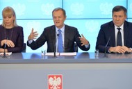 Donald Tusk oraz wicepremierzy Elżbieta Bieńkowska i Janusz Piechociński