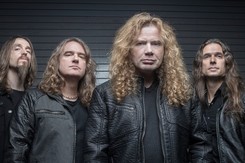 Pierwsze 35 lat Megadeth podsumowane w trzypłytowej antologii 'Warheads on Forheads'