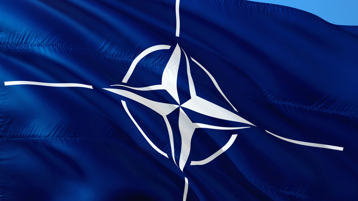 Zbliża się szczyt NATO. "Gorączkowe negocjacje w ostatniej chwili"