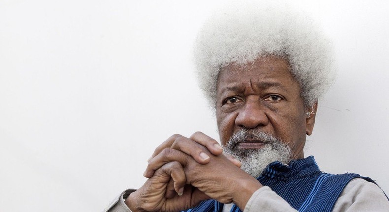 Prof Wole Soyinka is asked to get up from a plane seat he wasn't allotted (Guardian)