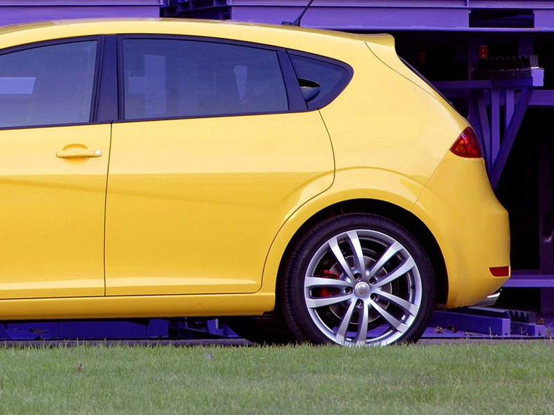 Seat Leon Cupra: pierwsze zdjęcia