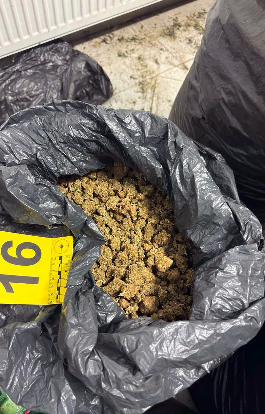 hapšenje, droga Zrenjanin