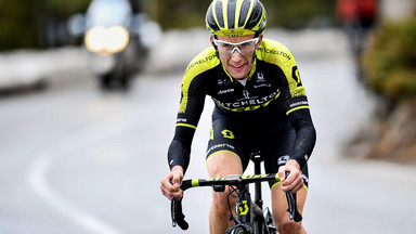 Giro d'Italia: Johan Esteban Chaves wygrał na Etnie, Simon Yates liderem