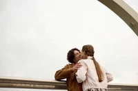 Ich związki często realizowane są krócej. Jak kocha autystyczna kobieta?