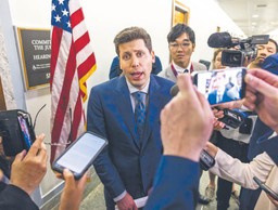 Licencja na czatowanie z AI. Twórca ChatGPT upomina się o regulacje