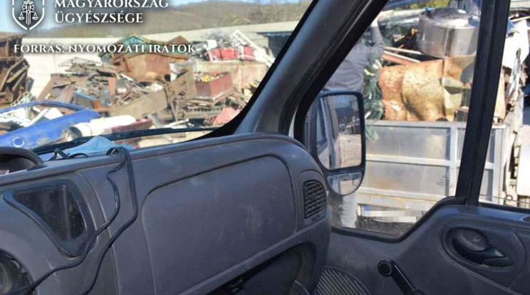 Tolatáskor okozott halálos balesetet egy tehergépkocsi vezetője /Fotó: Magyarország Ügyészsége