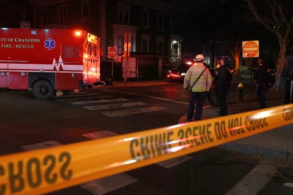 PRIVEDEN OSUMNJIČENI ZA PUCNJAVU U AMERICI Policija našla vatreno oružje sa ''jedinstvenom karakteristikom''