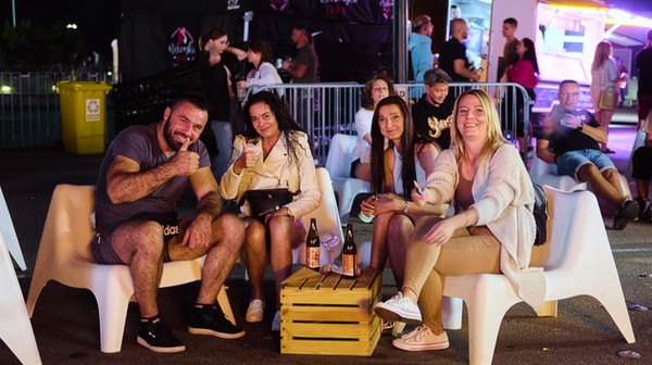 W piątek, 13 czerwca, festiwal potrwa w godz. 16-24, w sobotę od godz. 13 do 24 i w niedzielę od godz. 13 do 20. Miłej zabawy!
