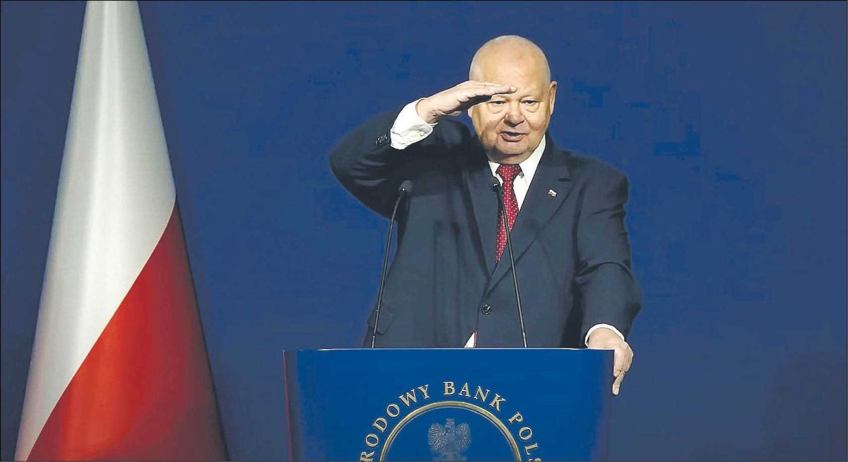 Szef NBP Adam Glapiński zmienił narrację i zadeklarował szybkie obniżki stóp procentowych.