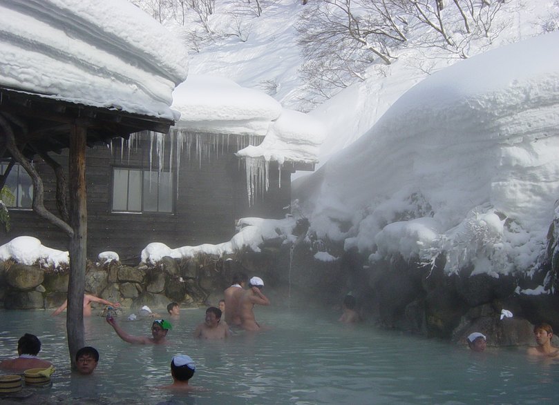 Onsen to japońskie gorące źródła