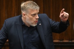 Zandberg: Pełną odpowiedzialność za porażkę Trzaskowskiego ponosi Tusk