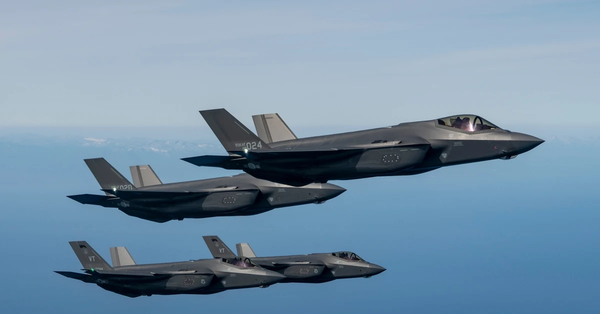 Norweskie myśliwce F-35 przechwyciły rosyjski samolot. Musiały przekroczyć barierę dźwięku