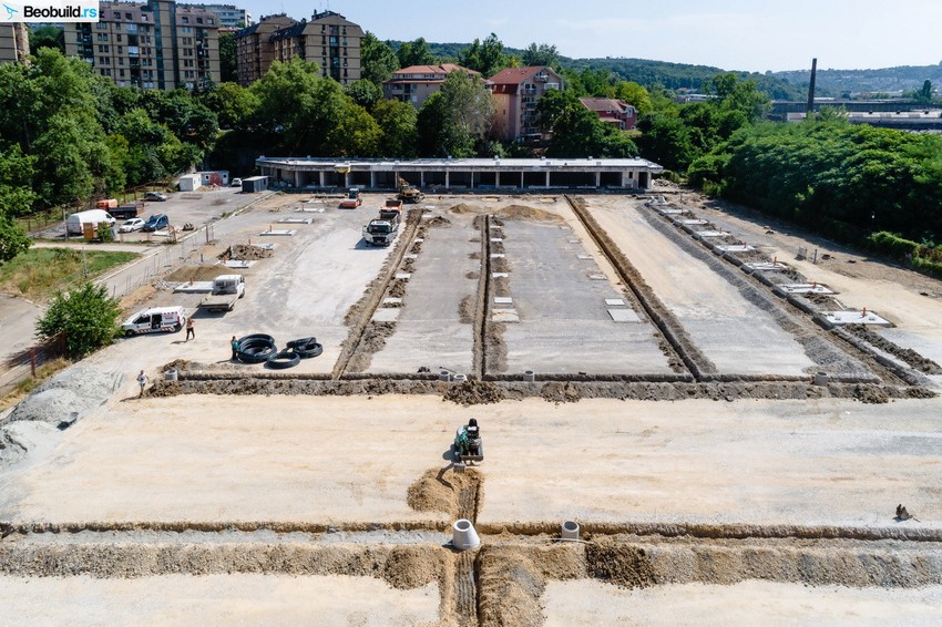 Radovi na "Buvljaku" na Miljakovcu