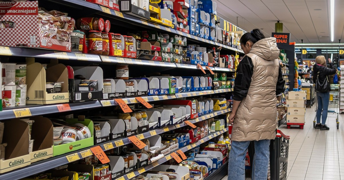 ¿Domingo de compras sin vendedores?  «El cliente se sorprenderá».