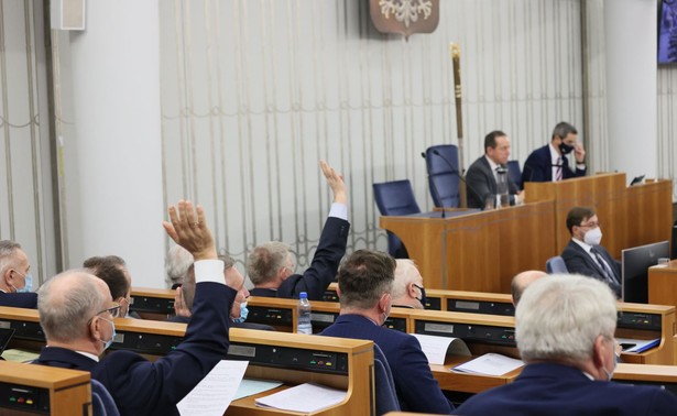 Głosowanie o powołaniu komisji nadzwyczajnej ds. wyjaśnienia przypadków inwigilacji przy użyciu systemu Pegasus.