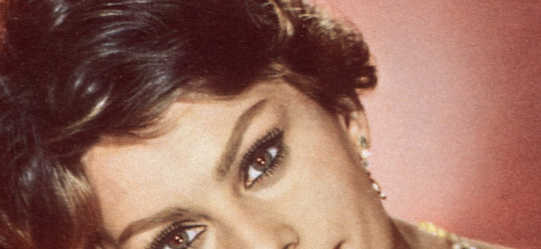 Sophia Loren na zawsze piękna. Legendarna seksbomba kończy 80 lat! [ZDJĘCIA]