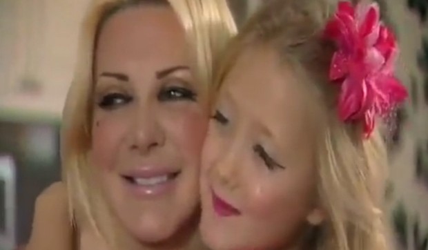 249593_sarah-burge02