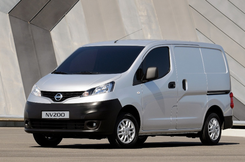 Nissan NV200 - Vanem roku według What Van