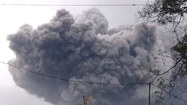 Indonezja: erupcja wulkanu na wyspie Jawa