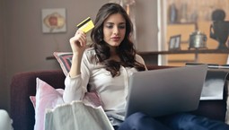 Jak manipulują nami reklamy? 3 największe pułapki