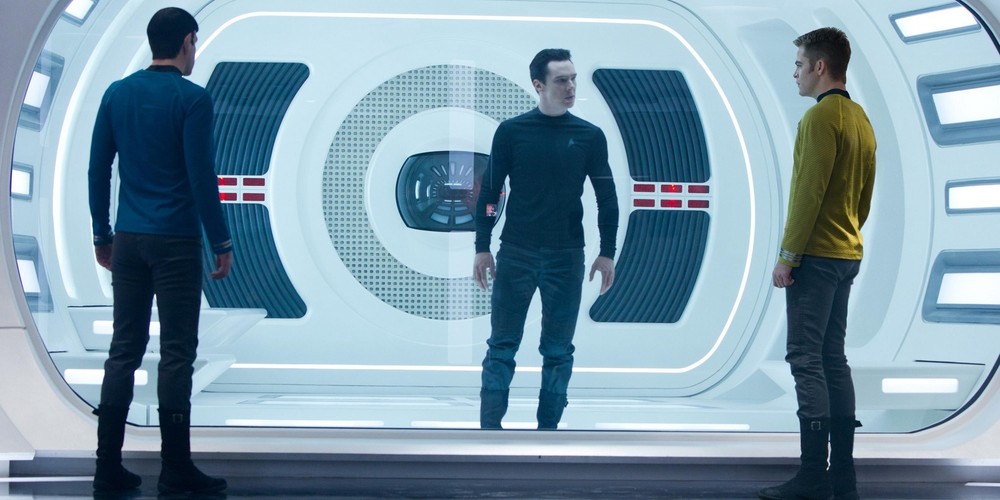 <b>Star Trek Into Darkness</b><br /><br />
<b>Polska premiera - 	21 czerwca 2013</b><br /><br />
To kolejna pełnometrażowa wersja przygód załogi Star Treka. J.J. Abrams w 2009 roku pokazał, że potrafi spojrzeć na materiał w zupełnie świeży sposób. Jego pracę docenili krytycy i wierni fani serii.