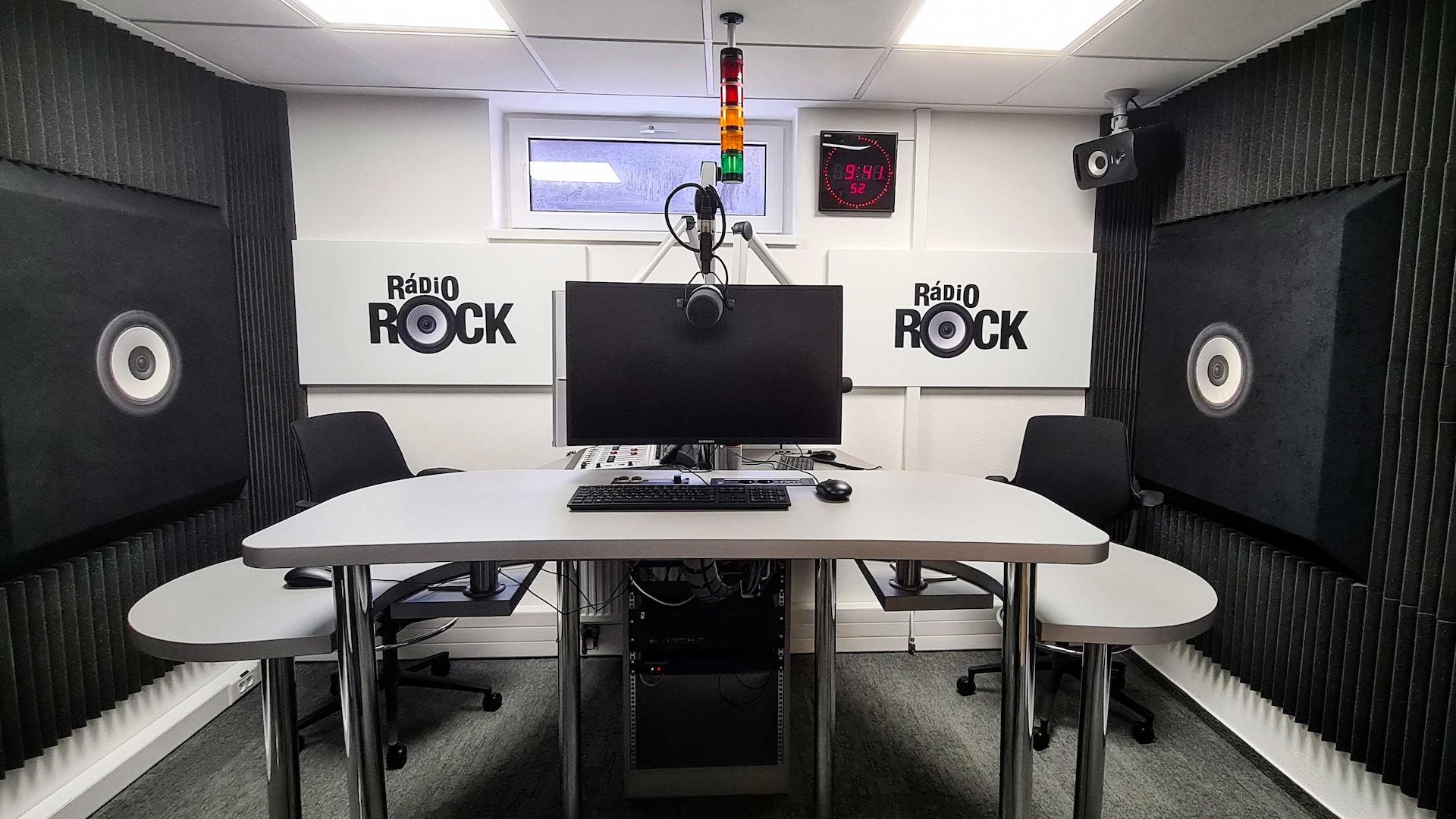 Na Slovensku začala vysielať nová rozhlasová stanica. Ide o Rádio Rock