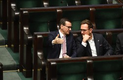 Szefowie TVP, Polskiego Radia i PAP odwołani. Morawiecki mówi o "dyktaturze"