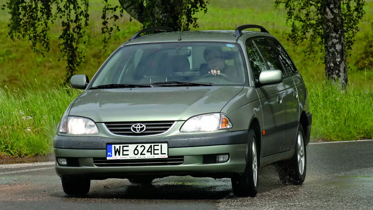 Toyota Avensis I (1997-2003) 