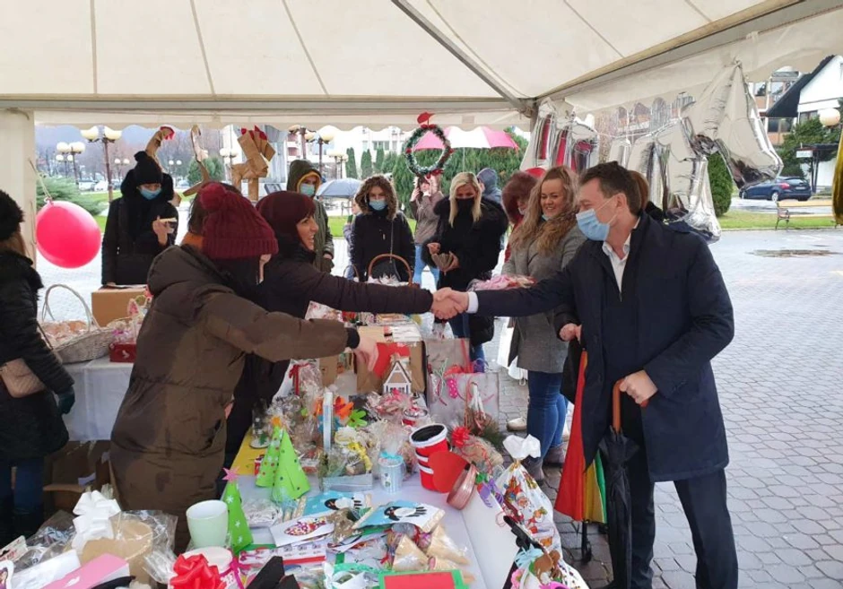 Humanitarni bazar Ugljevik 