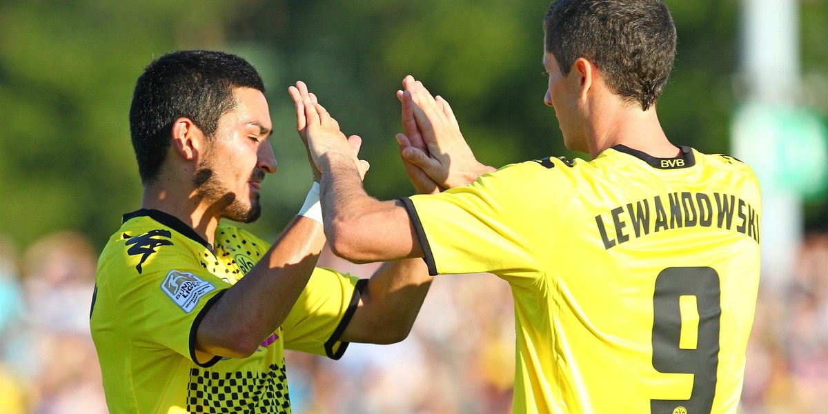 Ilkay Gundogan i Robert Lewandowski znają się jeszcze z czasów wspólnej gry w Borussii Dortmund.